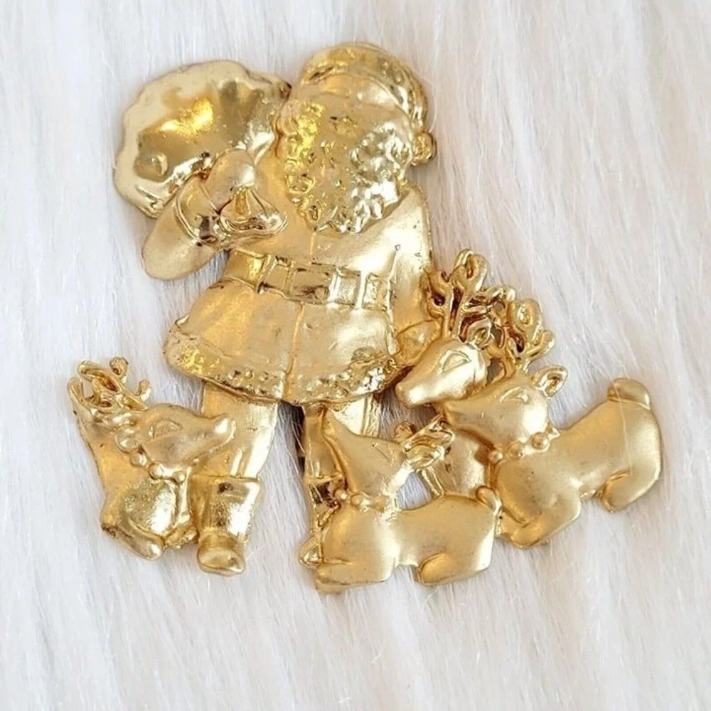 Vintage Santa Claus Brooch Reindeer Brushed Gold Tone 2.25